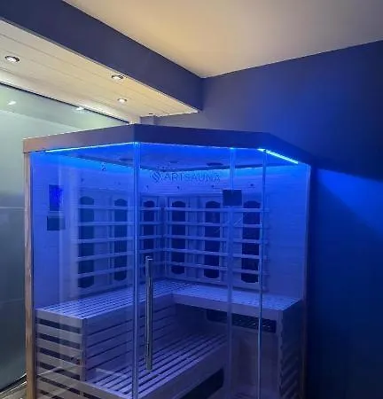 Lejlighed 50 Qm Whirlpool Sauna Dusche Tv Usw